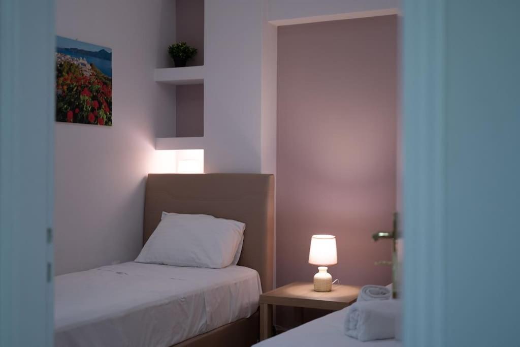 Apartamento Metaxourgio 2Nd Floor Atenas Exterior foto